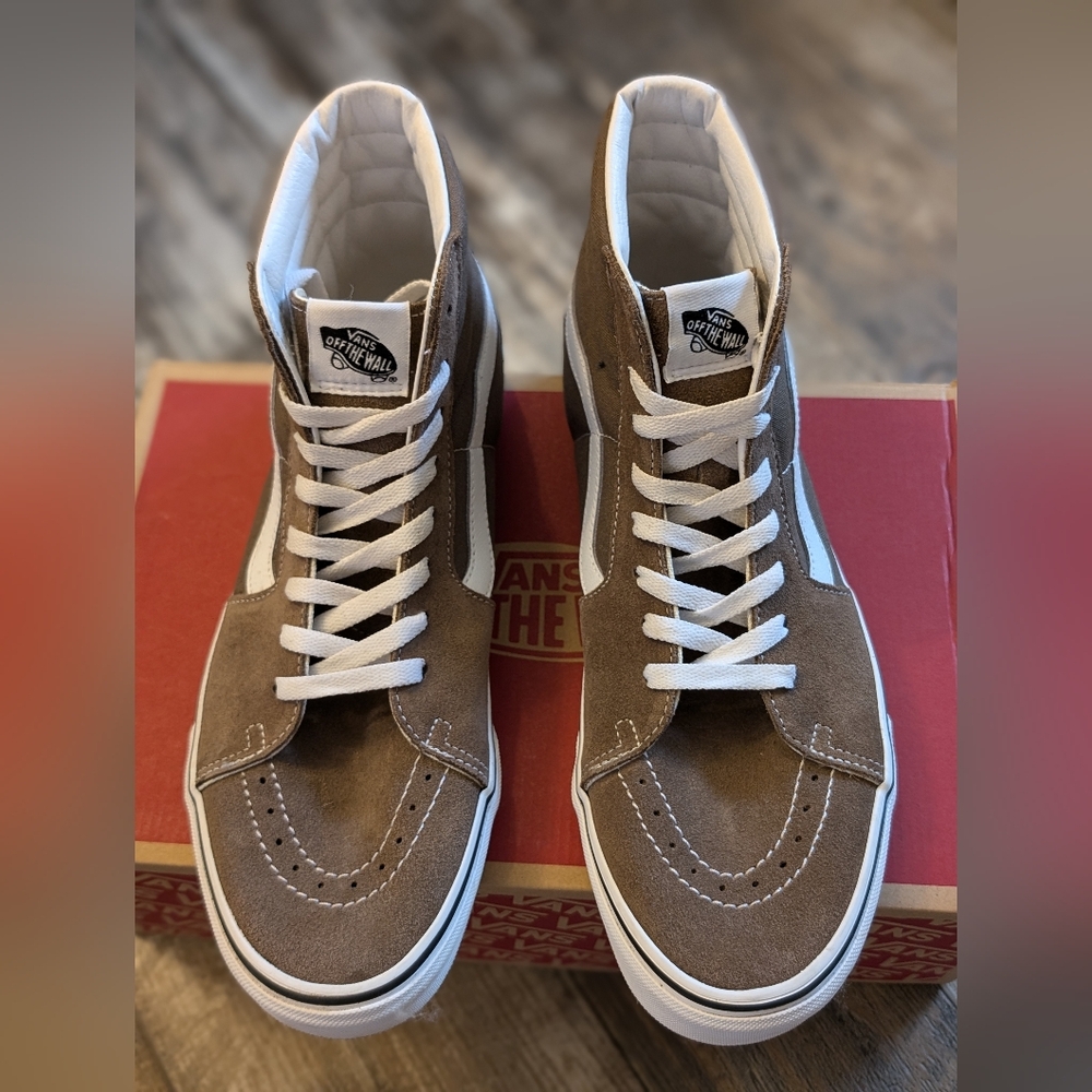 Vans Men's Brown High-Top Sneakers